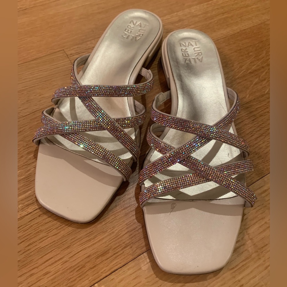 Naturalizer ‘Porcelain’ Size 10 Wide Sandals